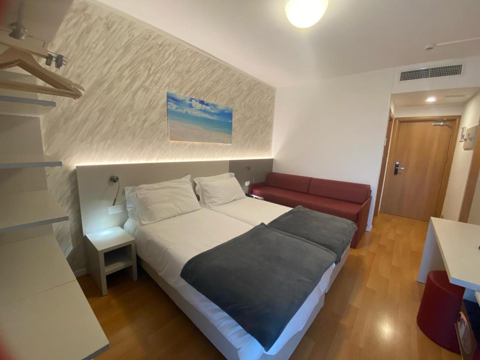 Hotel Angelini Torbole Sul Garda Екстер'єр фото